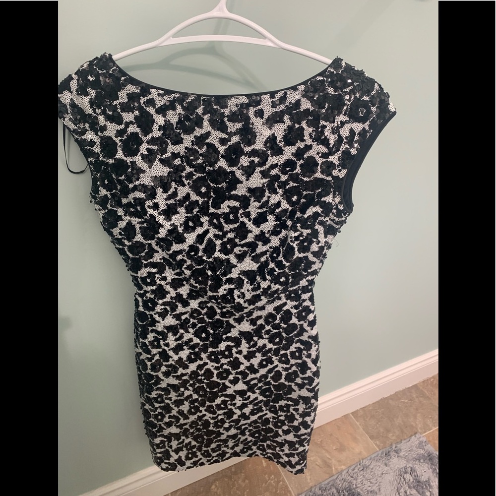 Guess sequin cocktail dress size small